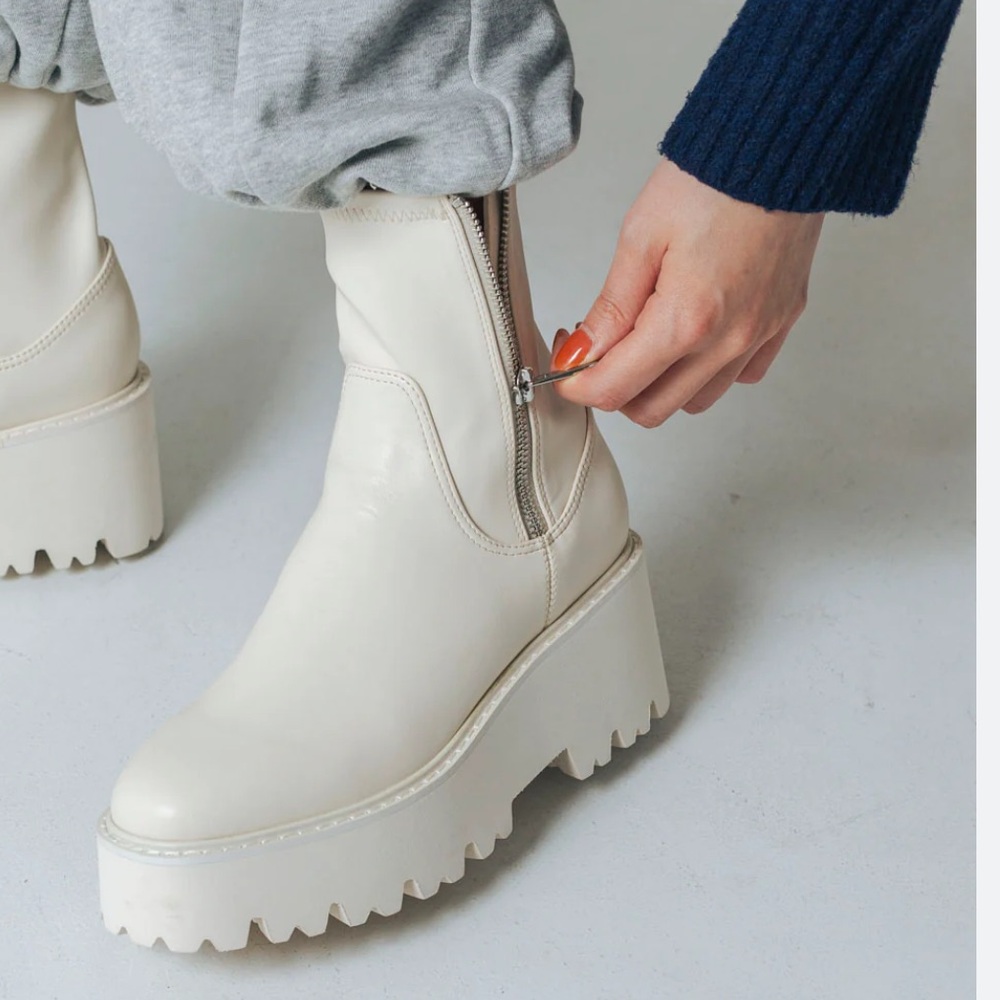 Zara Cream Chunky Platform Ankle Boots